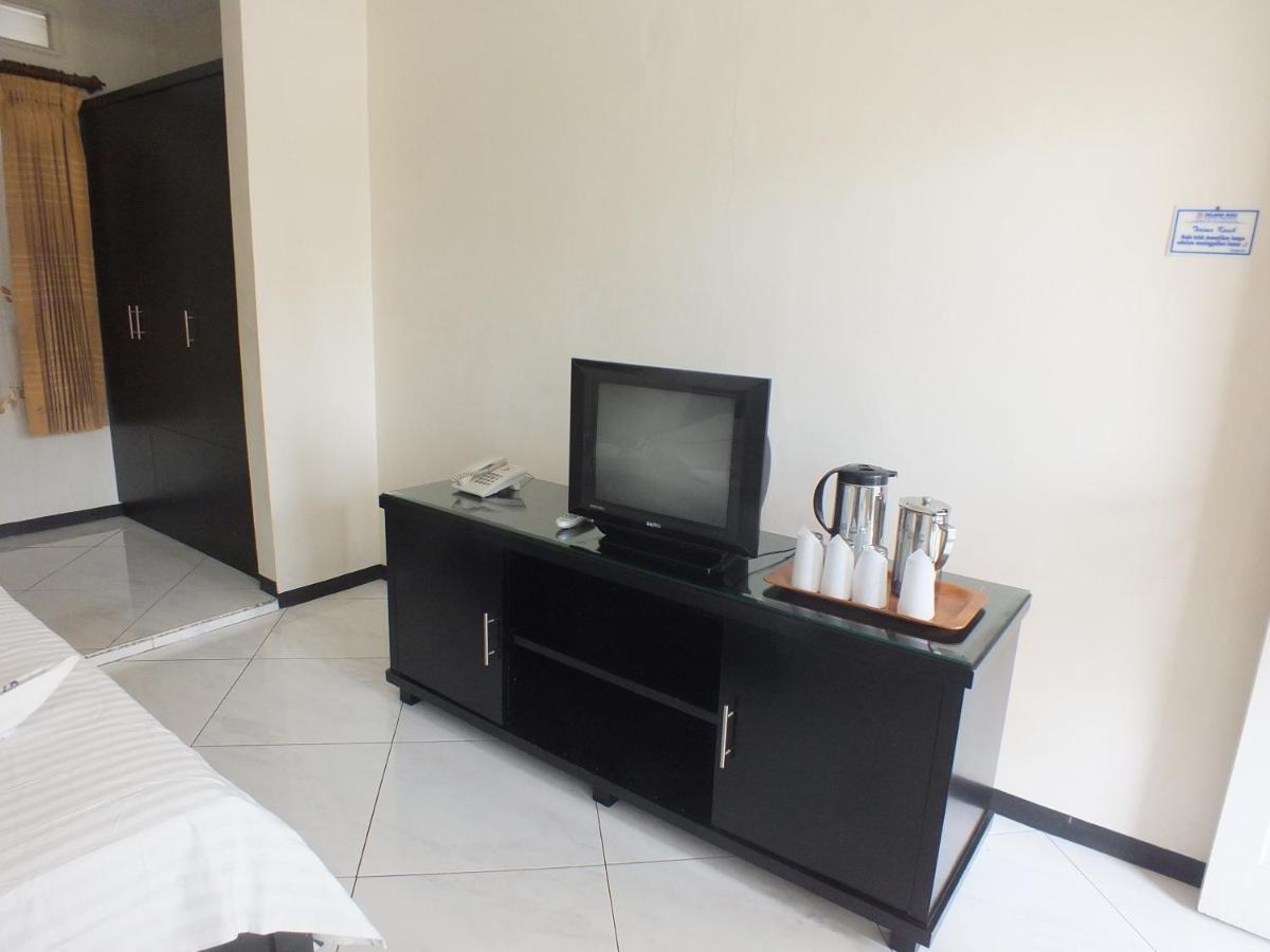 Delaga Biru Convention Hotel Bogor Bagian luar foto