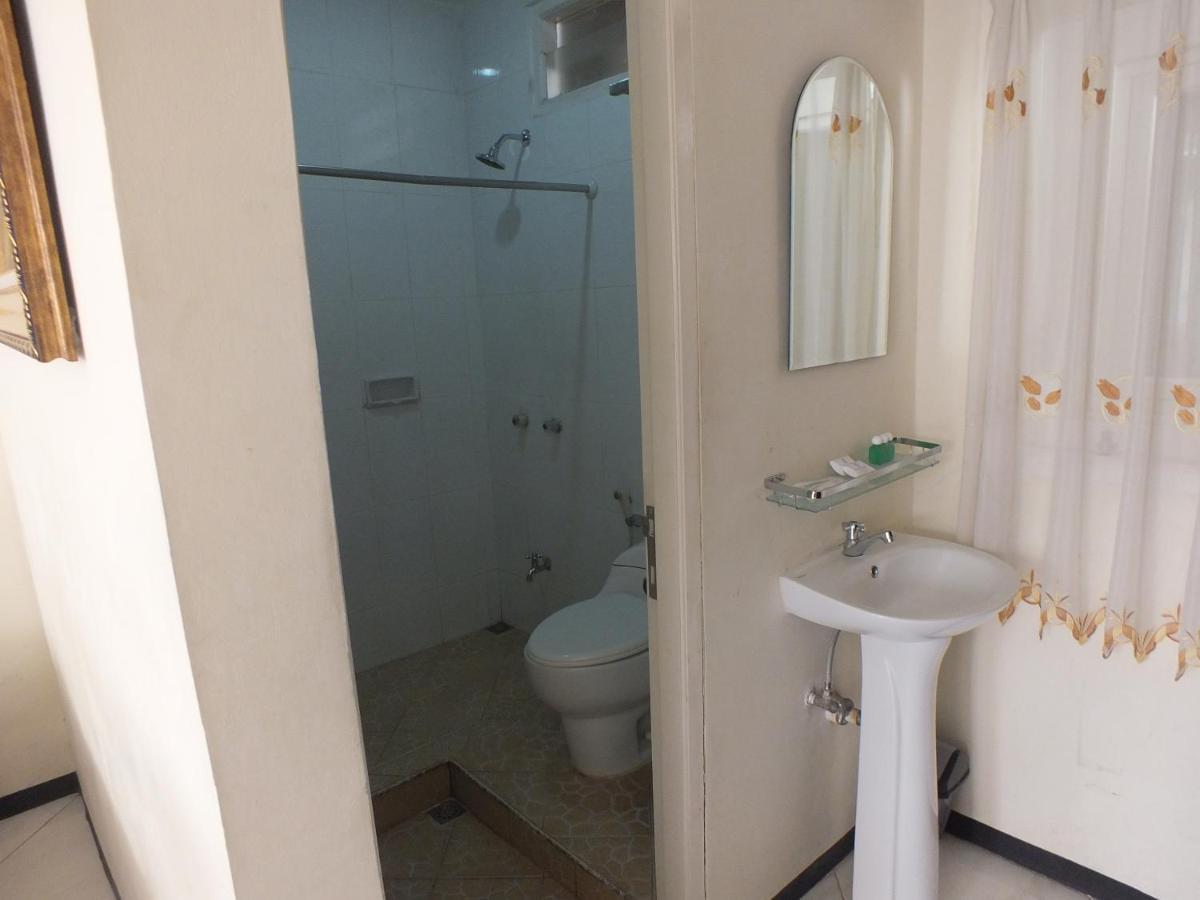 Delaga Biru Convention Hotel Bogor Bagian luar foto